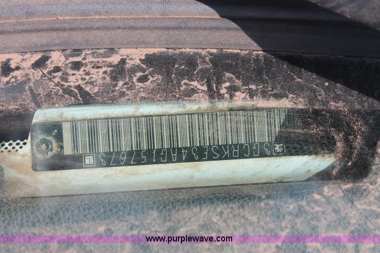 image for item I1548 2010 Chevrolet Silverado 2500HD Ext. Cab pickup truck