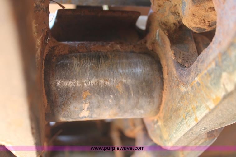 image for item I1549 2001 Komatsu PC200LC-6LE excavator