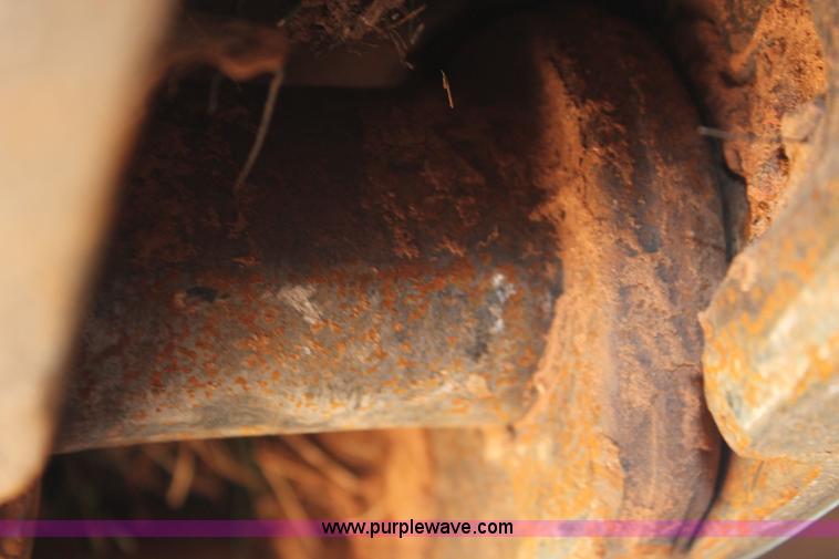 image for item I1549 2001 Komatsu PC200LC-6LE excavator