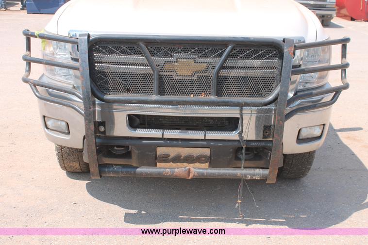image for item I1551 2011 Chevrolet Silverado 2500HD Ext. Cab pickup truck