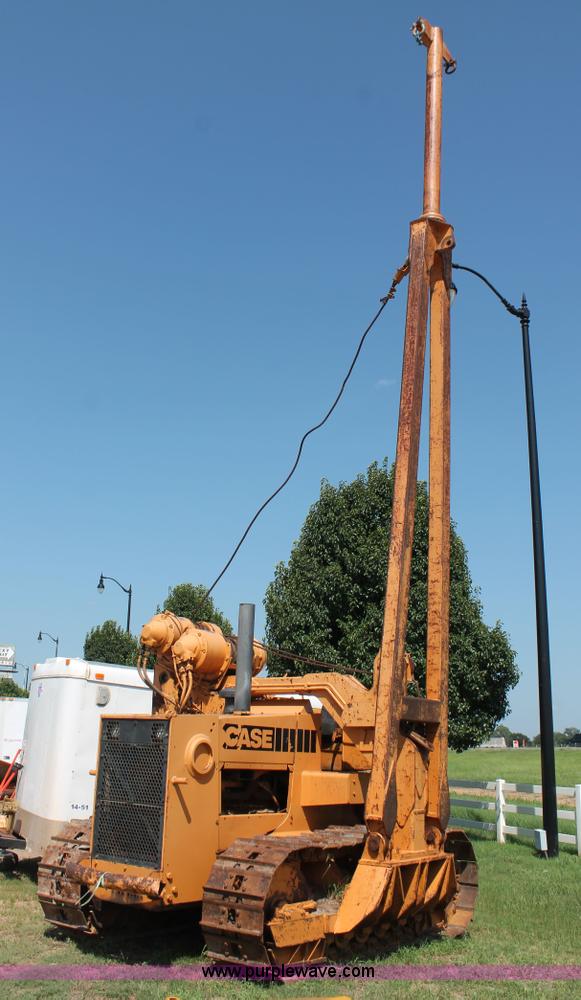 image for item I1553 Case 1450 pipelayer