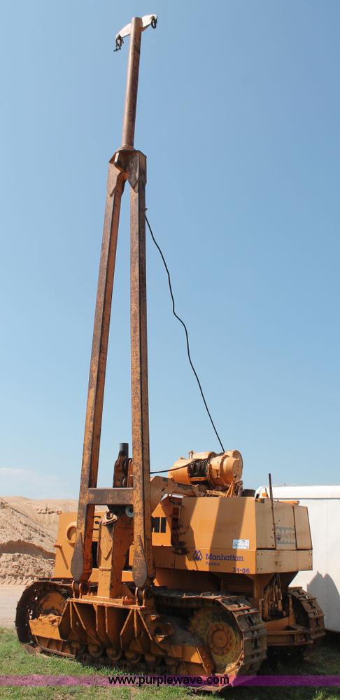 image for item I1553 Case 1450 pipelayer