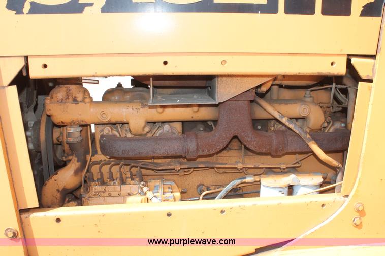 image for item I1553 Case 1450 pipelayer