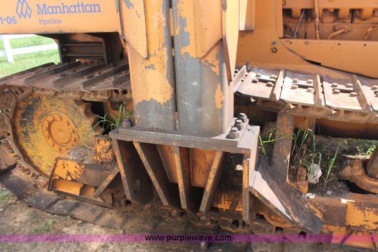 image for item I1553 Case 1450 pipelayer