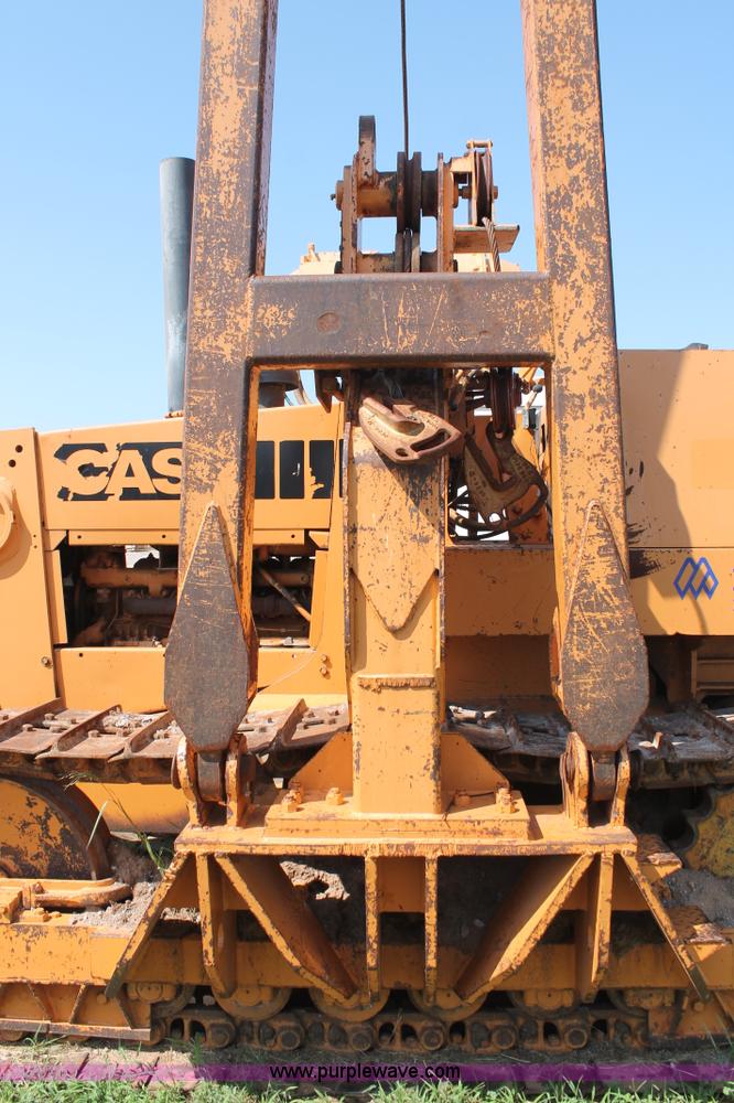 image for item I1553 Case 1450 pipelayer