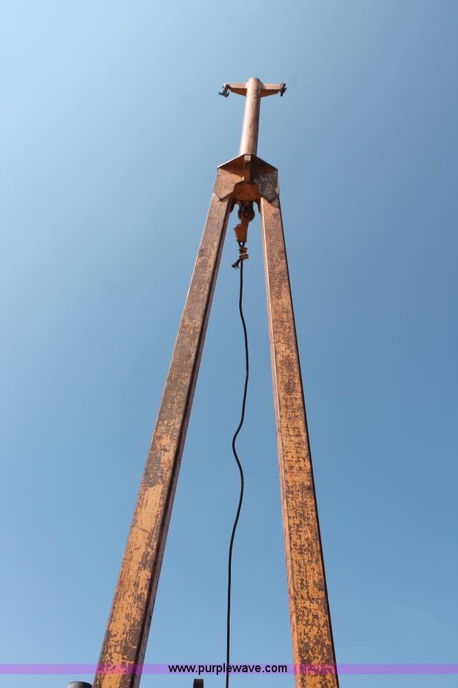 image for item I1553 Case 1450 pipelayer