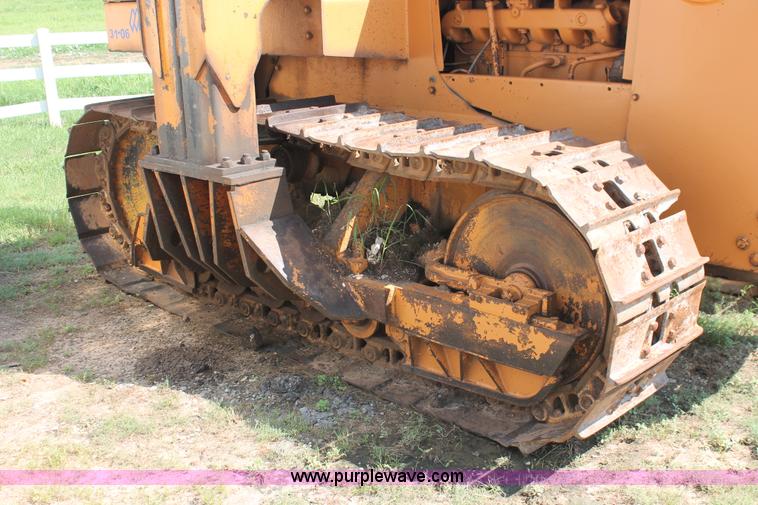 image for item I1553 Case 1450 pipelayer