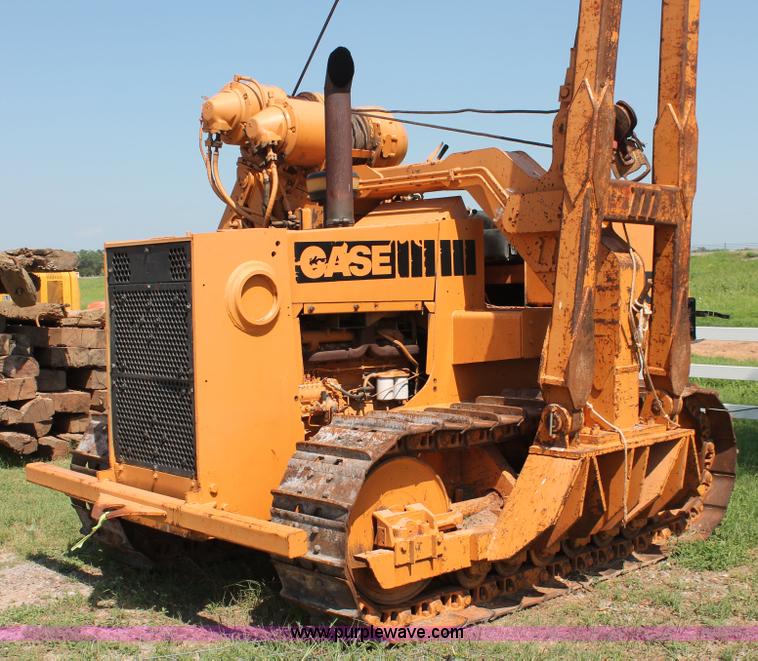 image for item I1554 Case 1450 pipelayer