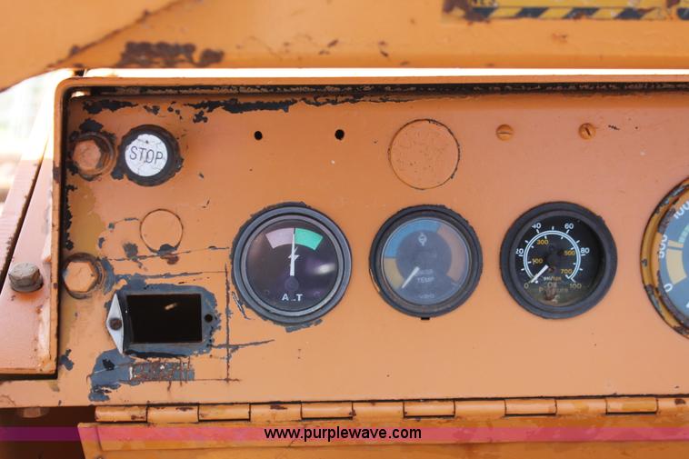 image for item I1554 Case 1450 pipelayer