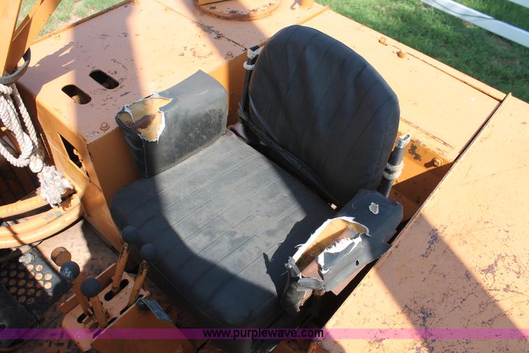 image for item I1554 Case 1450 pipelayer