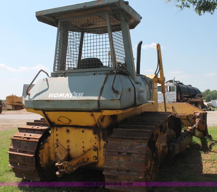 image for item I1555 1997 Komatsu D65EX-12 dozer