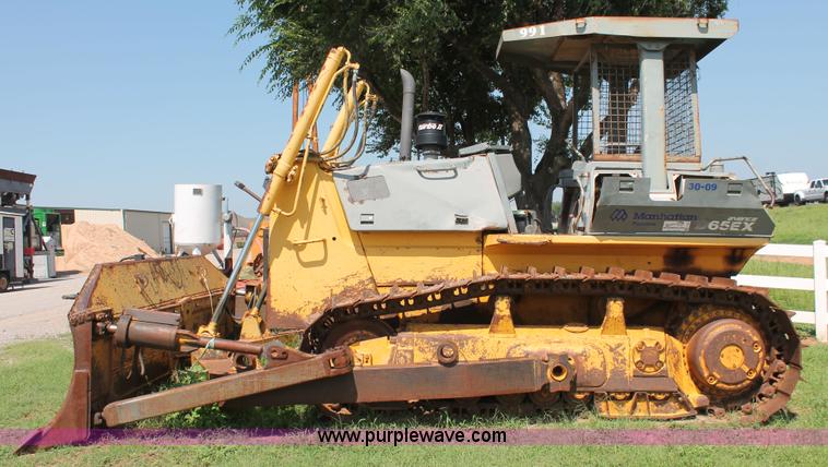 image for item I1555 1997 Komatsu D65EX-12 dozer