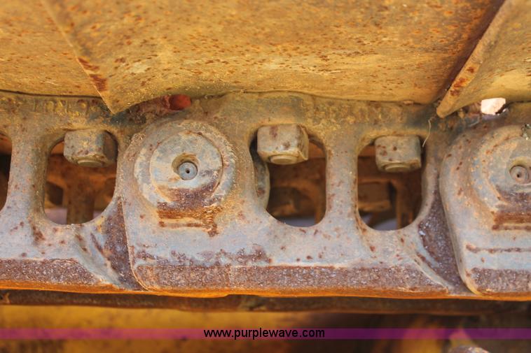 image for item I1555 1997 Komatsu D65EX-12 dozer