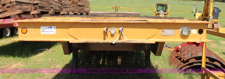 image for item I1559 1990 Trail King TK80RG-463 equipment trailer