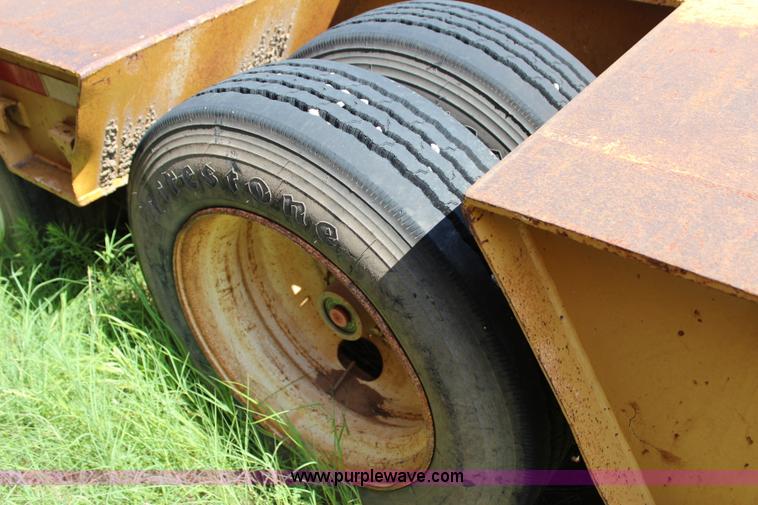 image for item I1559 1990 Trail King TK80RG-463 equipment trailer