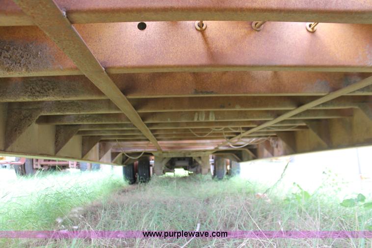 image for item I1559 1990 Trail King TK80RG-463 equipment trailer