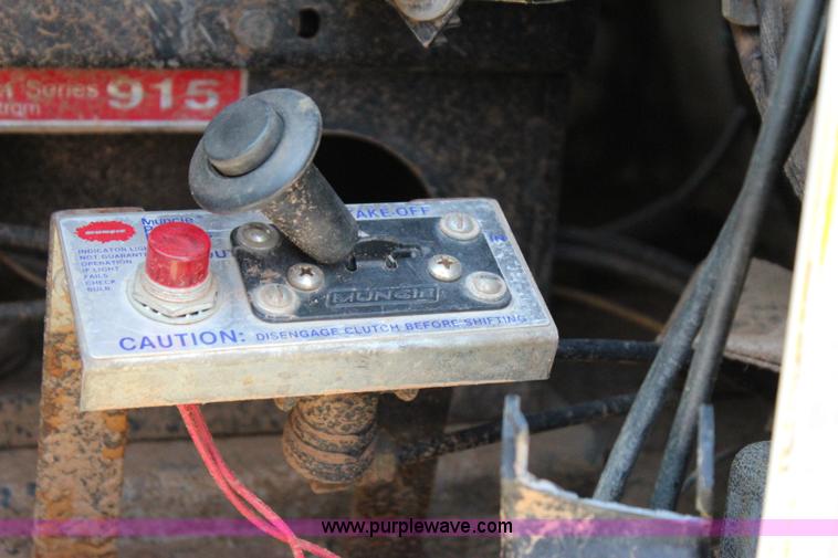 image for item I1560 1996 Freightliner FLD vacuum truck