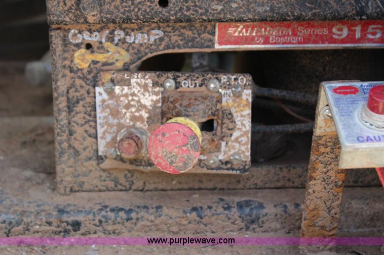 image for item I1560 1996 Freightliner FLD vacuum truck