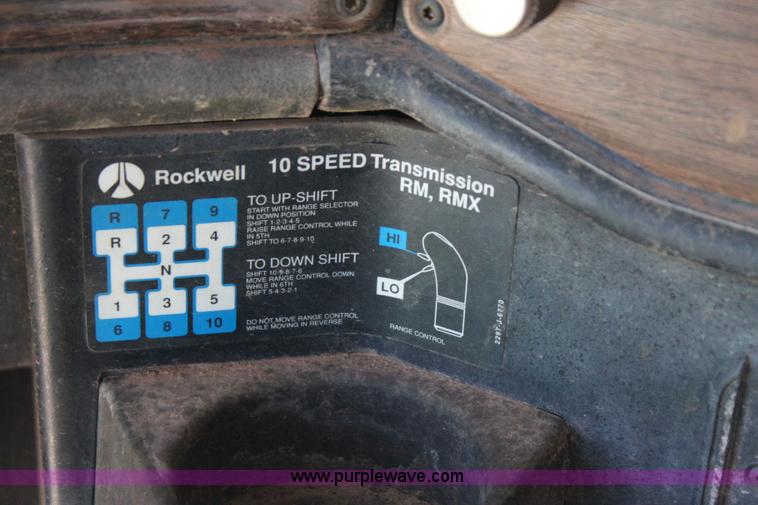 image for item I1560 1996 Freightliner FLD vacuum truck