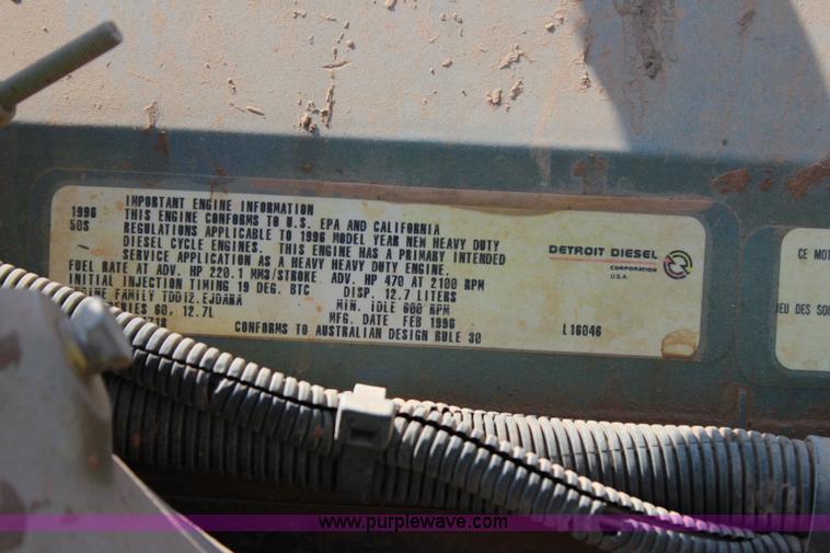 image for item I1560 1996 Freightliner FLD vacuum truck