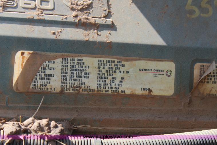 image for item I1560 1996 Freightliner FLD vacuum truck