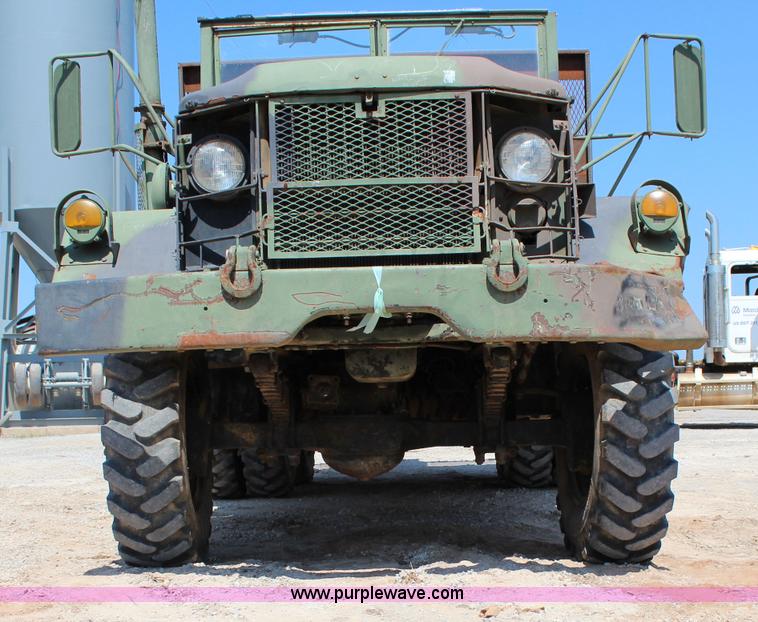 image for item I1561 1967 Kaiser M35 military truck