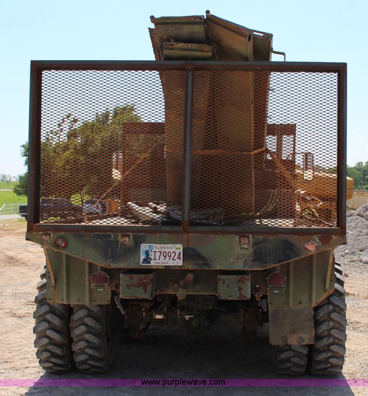 image for item I1561 1967 Kaiser M35 military truck