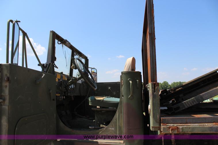 image for item I1561 1967 Kaiser M35 military truck