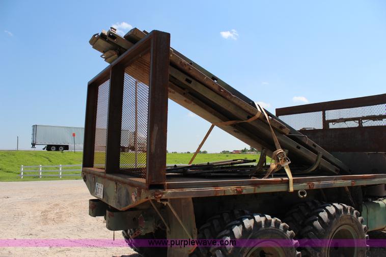 image for item I1561 1967 Kaiser M35 military truck