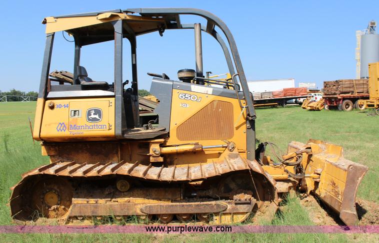 image for item I1562 2007 John Deere 650J LGP dozer