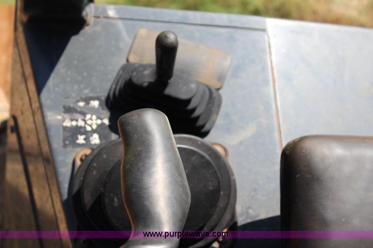 image for item I1562 2007 John Deere 650J LGP dozer