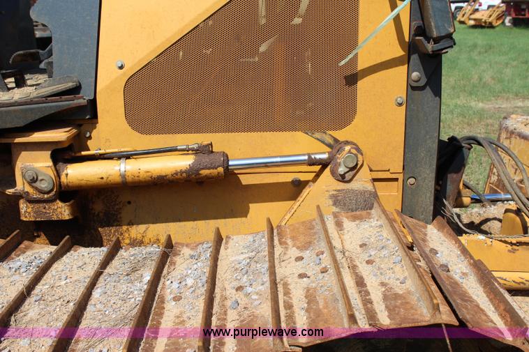 image for item I1562 2007 John Deere 650J LGP dozer