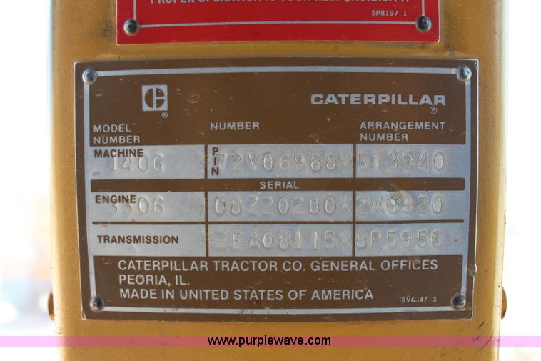image for item I1563 1982 Caterpillar 140G motor grader