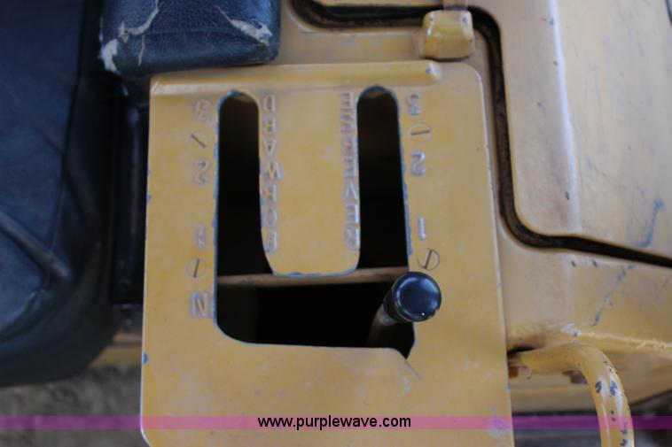 image for item I1564 1981 Caterpillar D6D dozer