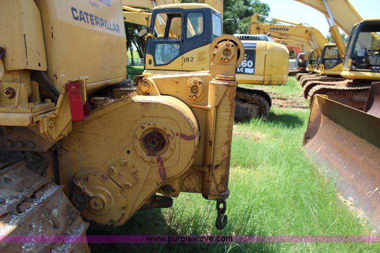 image for item I1564 1981 Caterpillar D6D dozer