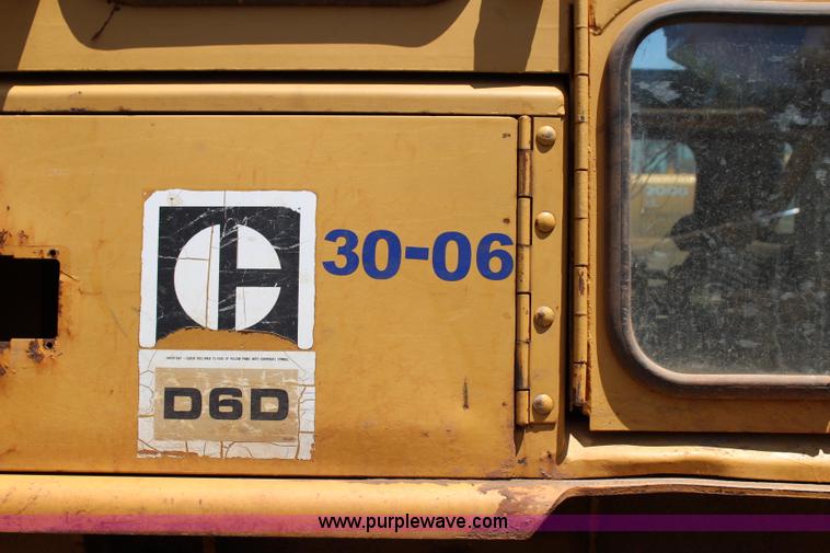 image for item I1564 1981 Caterpillar D6D dozer
