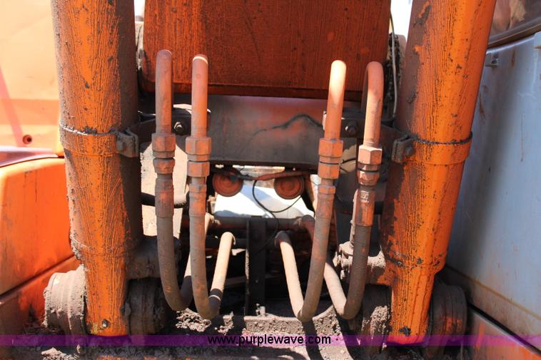 image for item I1565 2001 Hitachi EX200LC-5 excavator