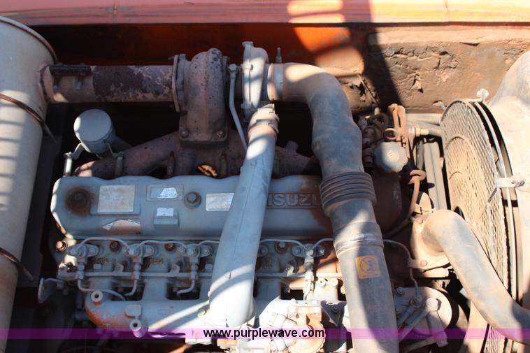 image for item I1565 2001 Hitachi EX200LC-5 excavator