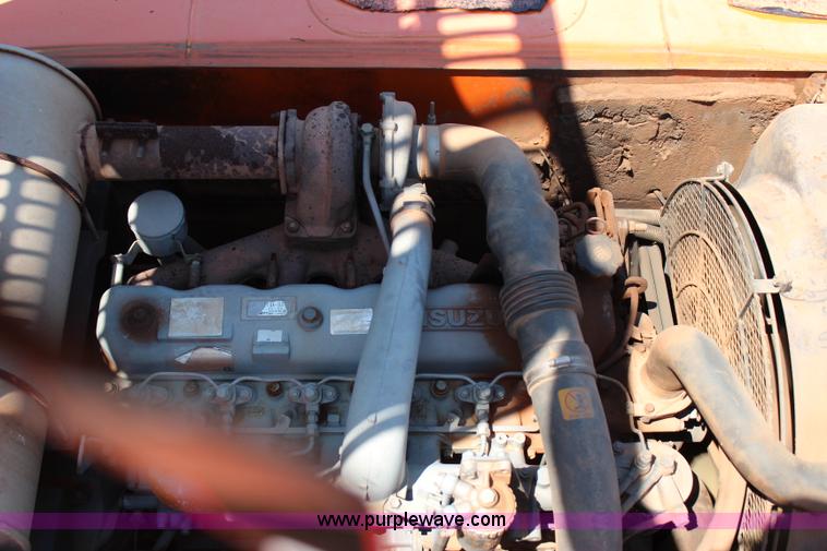 image for item I1565 2001 Hitachi EX200LC-5 excavator