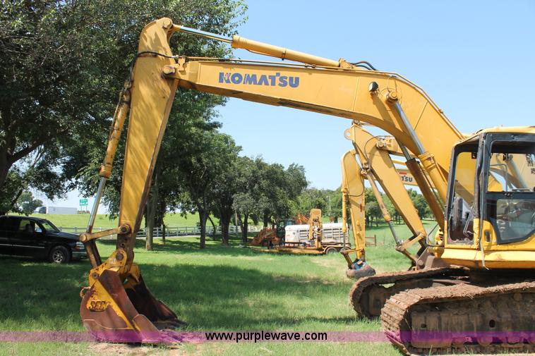 image for item I1567 2005 Komatsu PC200LC-7L excavator
