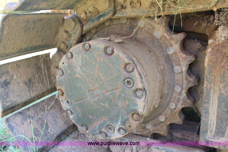image for item I1567 2005 Komatsu PC200LC-7L excavator