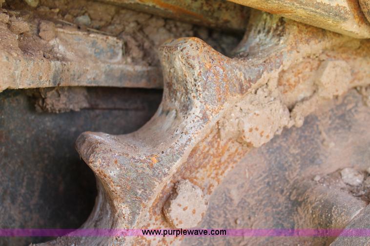 image for item I1567 2005 Komatsu PC200LC-7L excavator
