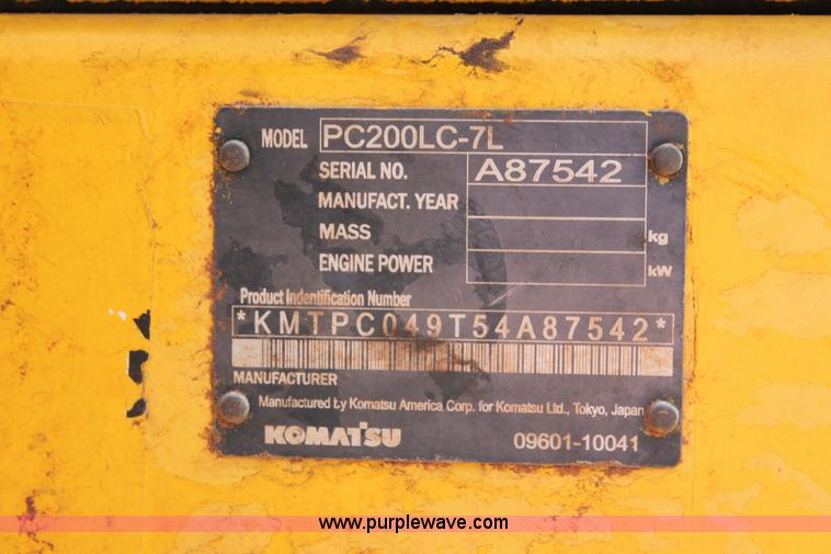 image for item I1567 2005 Komatsu PC200LC-7L excavator