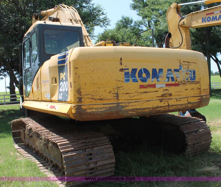 image for item I1568 2005 Komatsu PC200LC-7 excavator