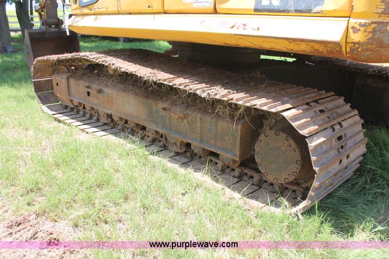 image for item I1568 2005 Komatsu PC200LC-7 excavator