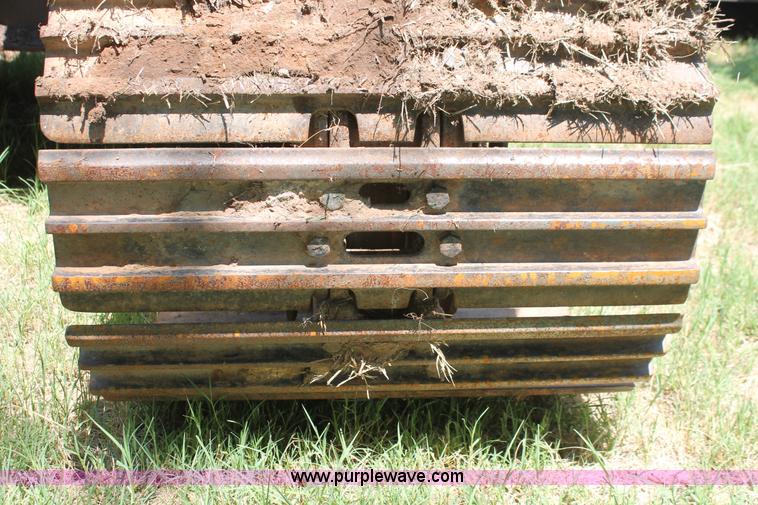 image for item I1568 2005 Komatsu PC200LC-7 excavator