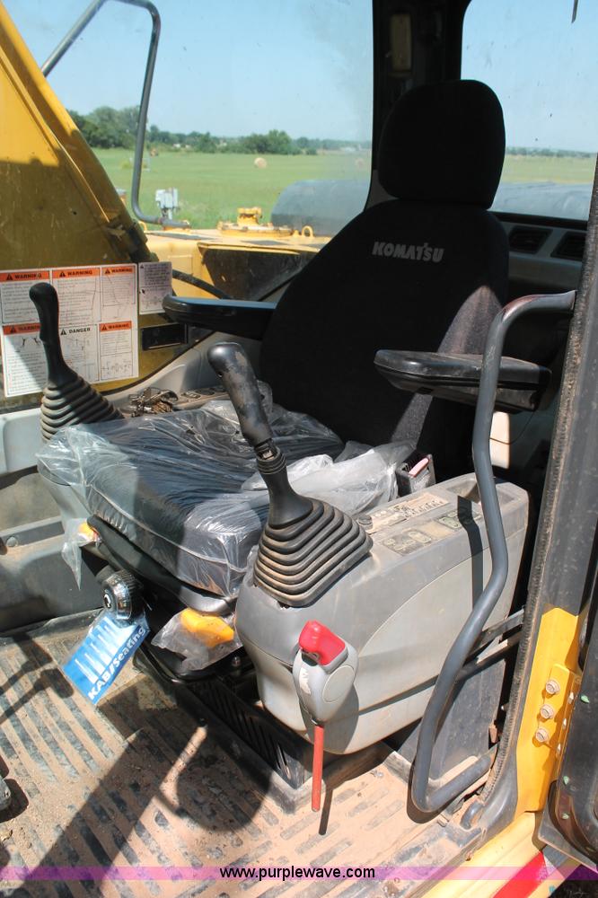 image for item I1569 2004 Komatsu PC160LC-7KA excavator