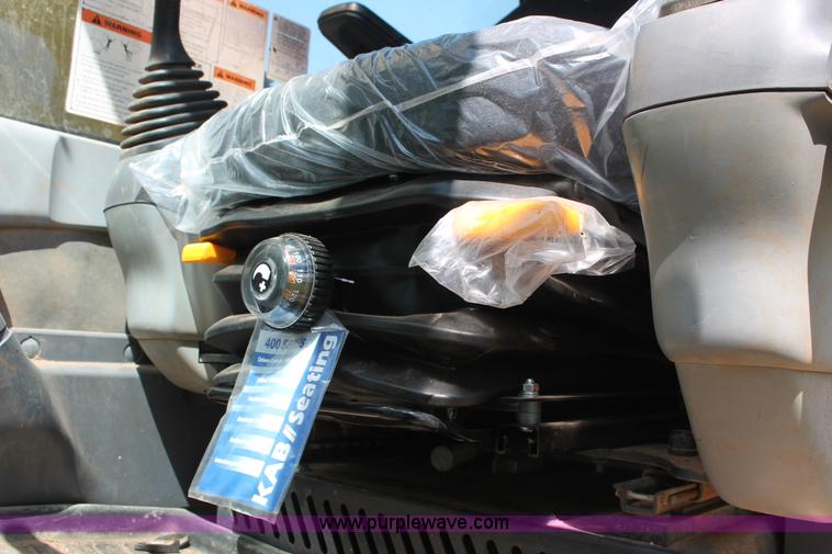 image for item I1569 2004 Komatsu PC160LC-7KA excavator