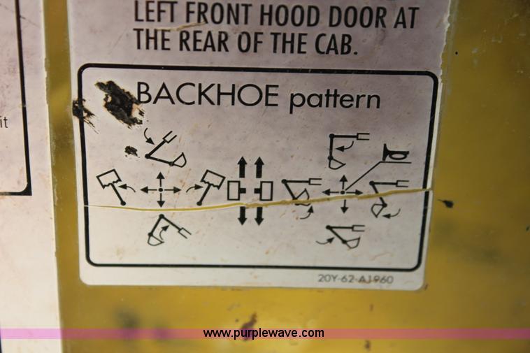 image for item I1569 2004 Komatsu PC160LC-7KA excavator