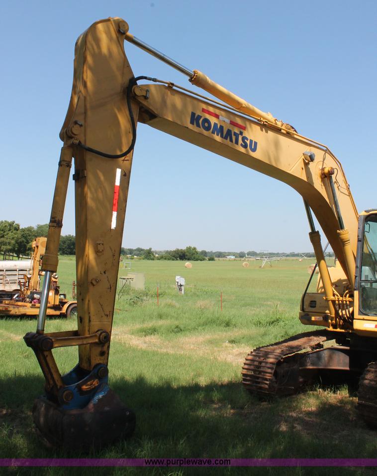 image for item I1569 2004 Komatsu PC160LC-7KA excavator